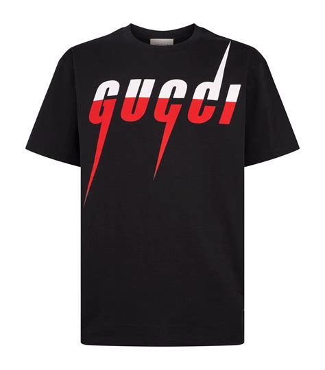 gucci t-shirt logo.